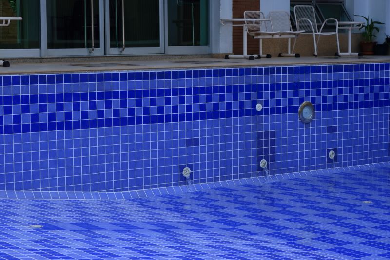 Cleaning Outdoor Pool Tiles
